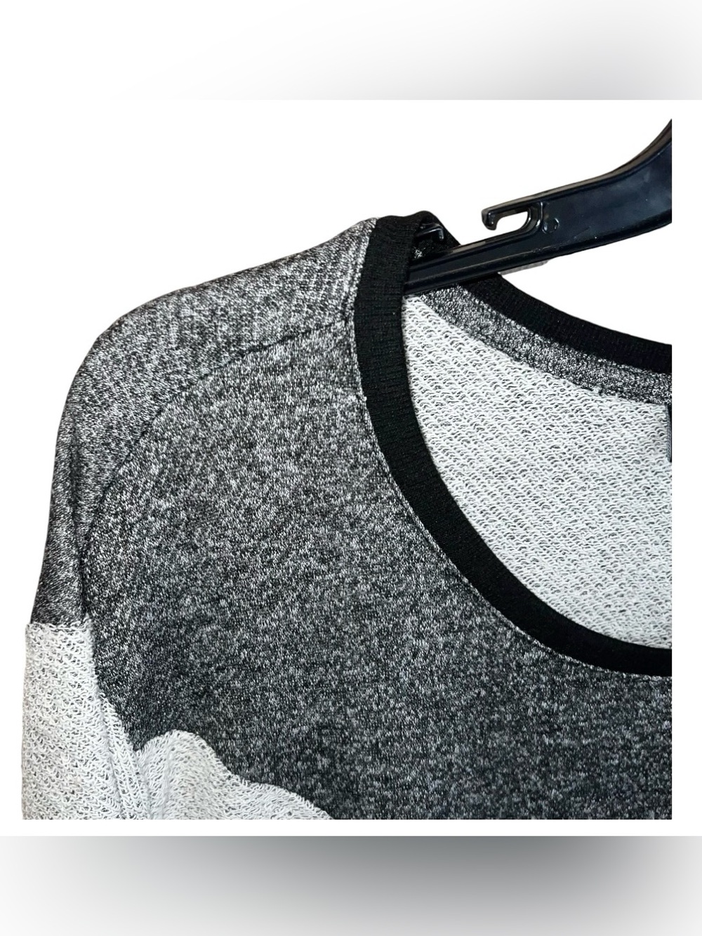 Lane Bryant Long Sleeve Sweater Women’s 14/16 Grey Black Gold - Picture 4 of 6